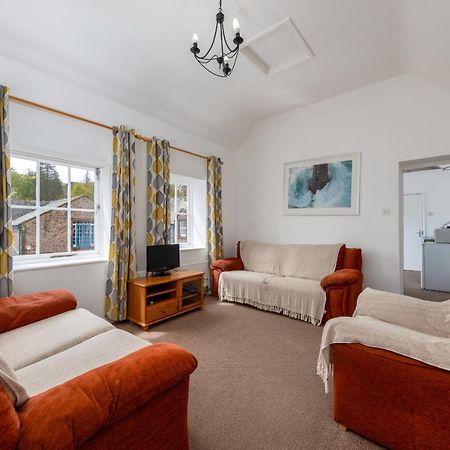 Muncaster Castle Coachman'S Quarters Bed & Breakfast Ravenglass Exterior photo