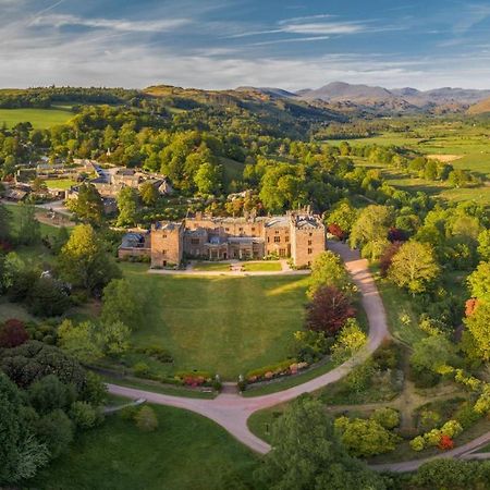 Muncaster Castle Coachman'S Quarters Bed & Breakfast Ravenglass Exterior photo