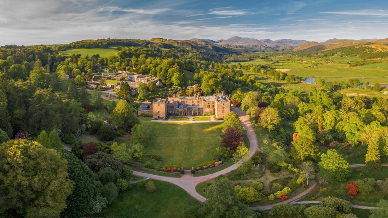 Muncaster Castle Coachman'S Quarters Bed & Breakfast Ravenglass Exterior photo