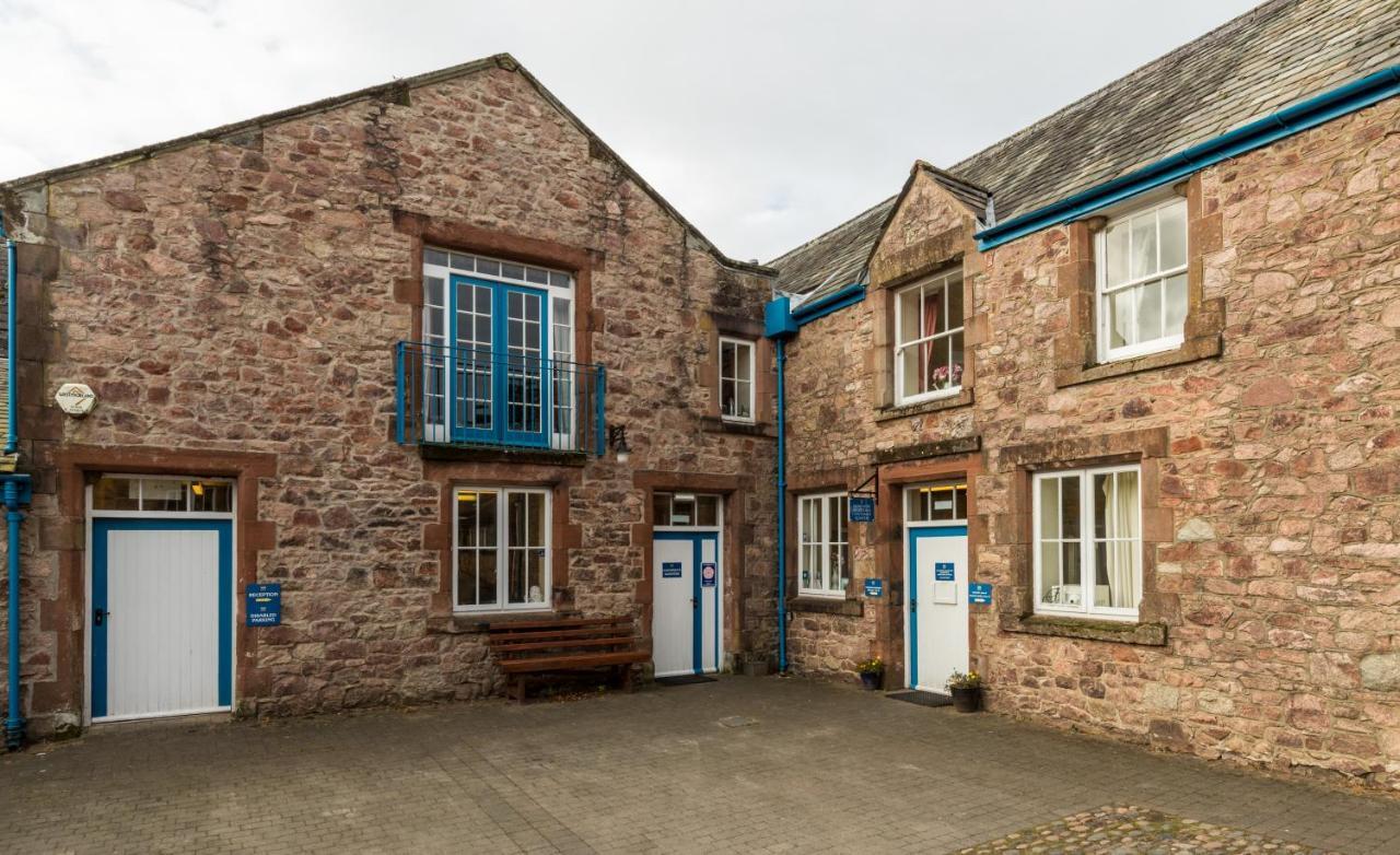Muncaster Castle Coachman'S Quarters Bed & Breakfast Ravenglass Exterior photo